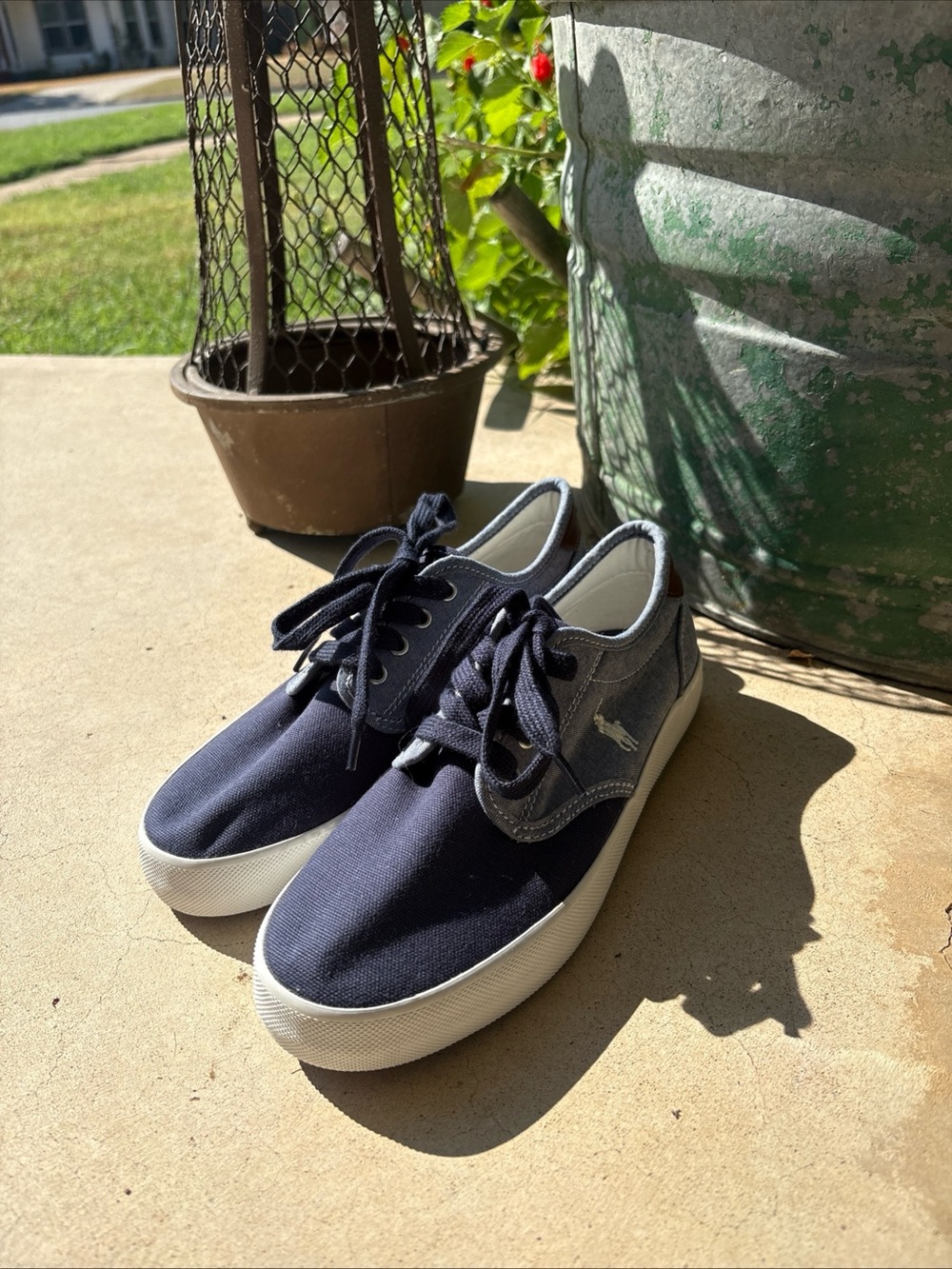 Polo by Ralph Lauren Navy Denim boat Shoes Boys/Men’s 5.5, Women’s 7. #829CL